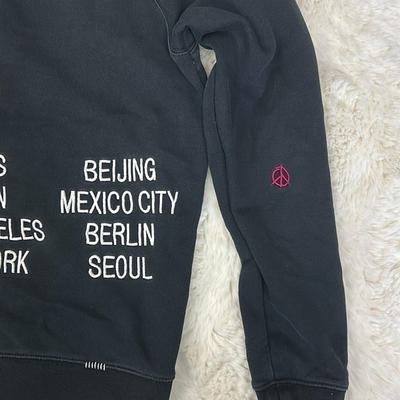 NIKE SPORTSWEAR WORLD TOUR EMBROIDERED CREWNECK SWEATSHIRT MENS SIZE S - Picture 11 of 11